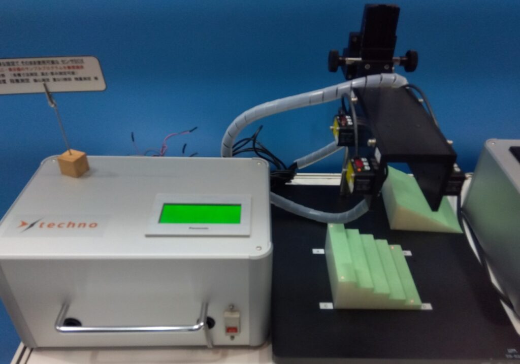 厚み測定機の画像